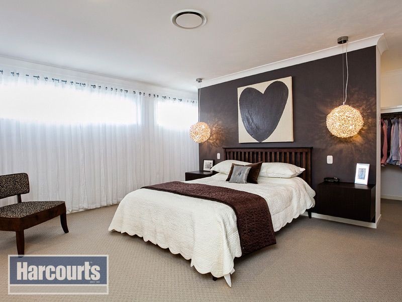 27 Georgia Place, The Gap QLD 4061