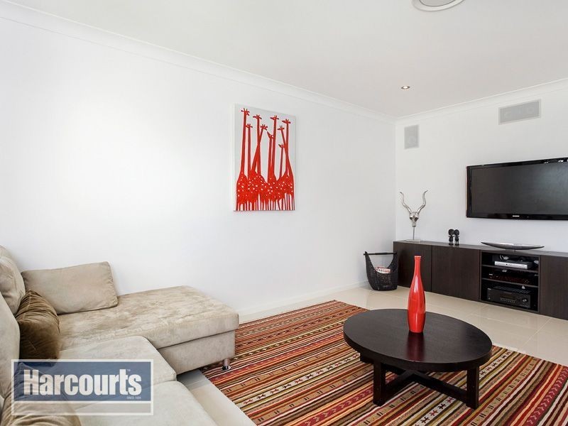 27 Georgia Place, The Gap QLD 4061