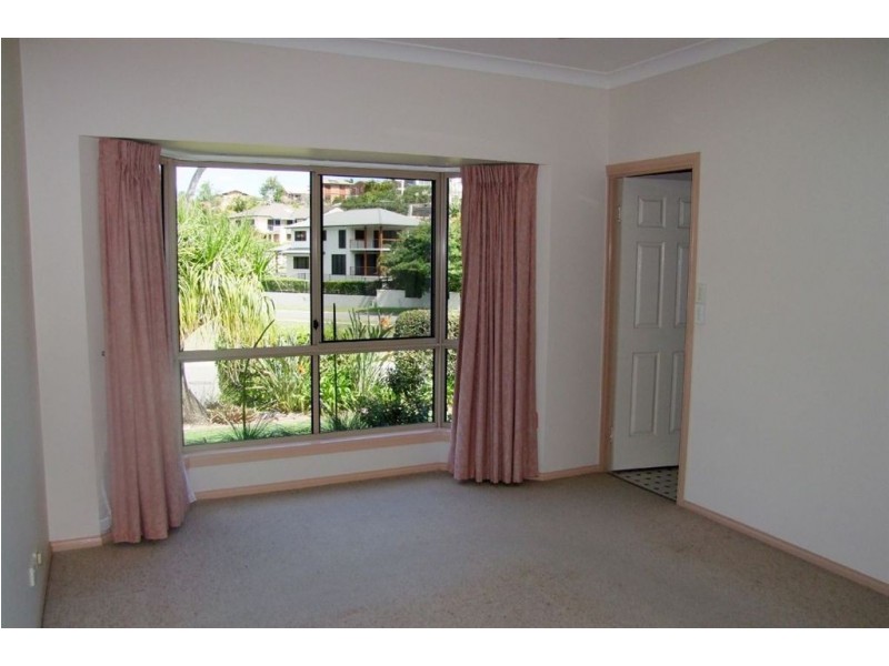 6 Davander Close, The Gap QLD 4061