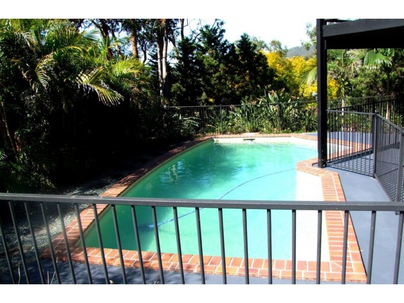 27 Tullira Street, The Gap QLD 4061