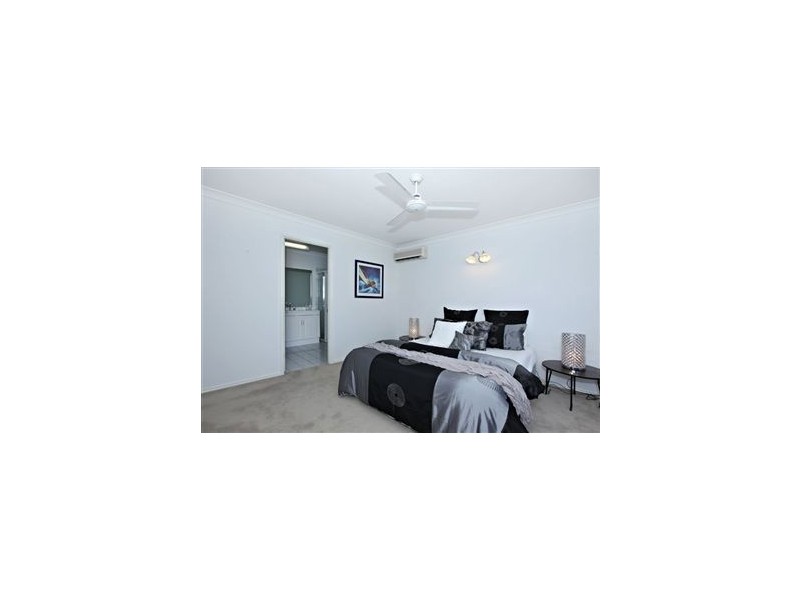 33 Parkside Crescent, The Gap QLD 4061