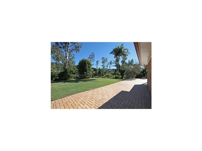 33 Parkside Crescent, The Gap QLD 4061