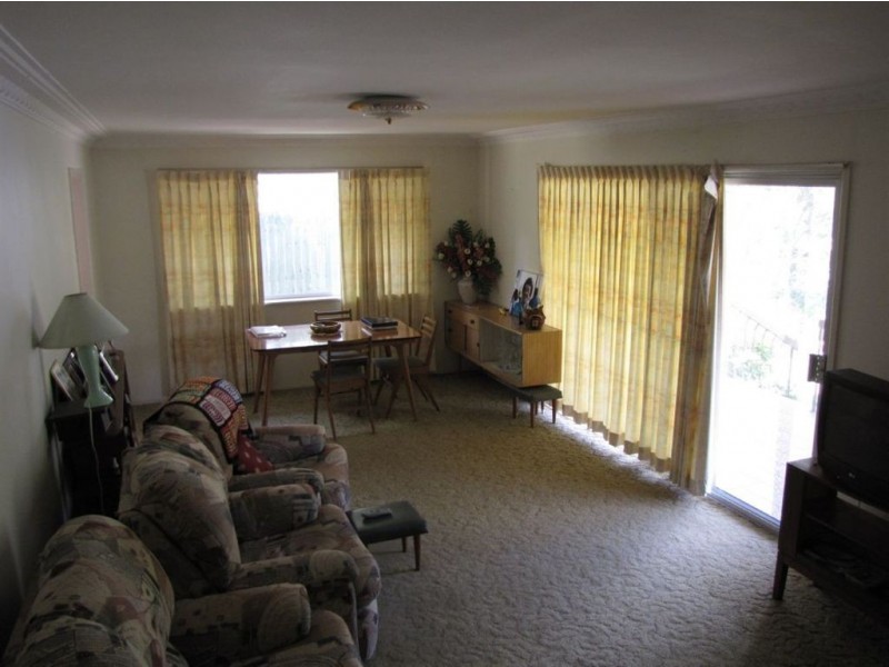 21 Grenoble Street, The Gap QLD 4061