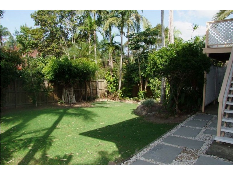 9 Grimsby Street, The Gap QLD 4061