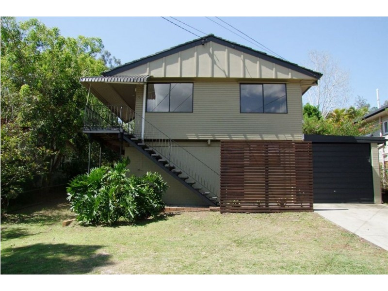 28 Woodside Street, The Gap QLD 4061