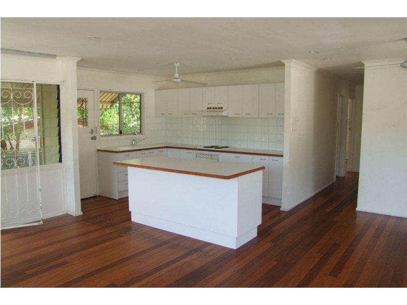 28 Woodside Street, The Gap QLD 4061