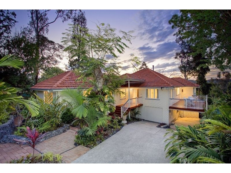 23 D’Aguilar Road, The Gap QLD 4061