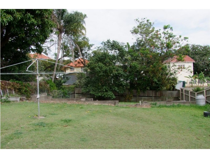 32 Elouera Road, Ashgrove QLD 4060