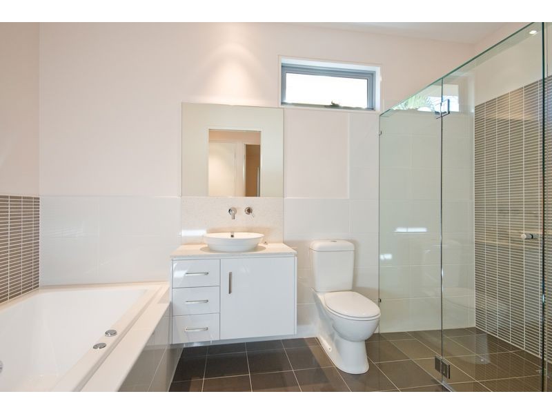 59 Lizzie Street, Bardon QLD 4065