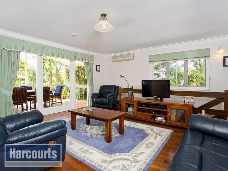 12 Glenmore Street, The Gap QLD 4061