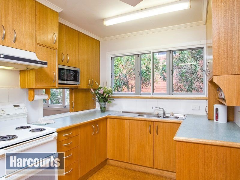12 Glenmore Street, The Gap QLD 4061