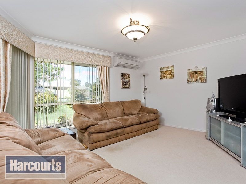 3 Kinross Place, Ferny Grove QLD 4055