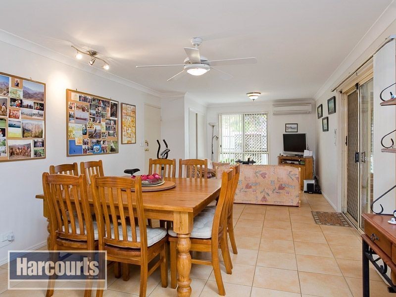 3 Kinross Place, Ferny Grove QLD 4055