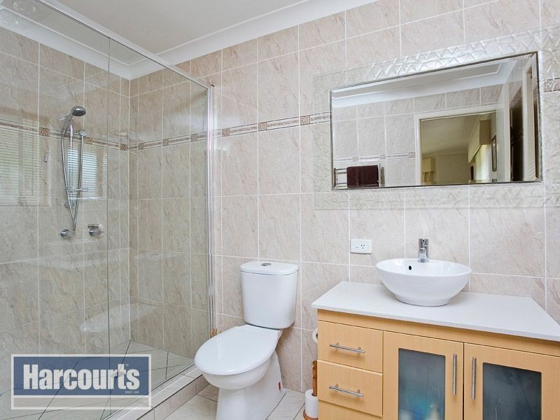 3 Kinross Place, Ferny Grove QLD 4055