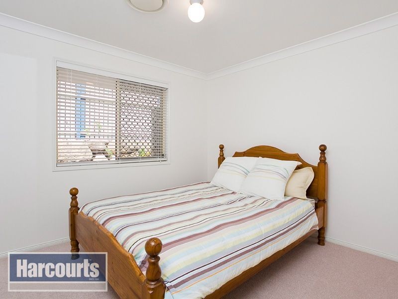 56 Falconglen Place, Ferny Grove QLD 4055