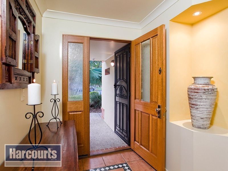 13 Rattray Place, Ferny Grove QLD 4055
