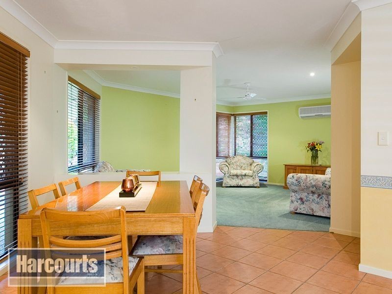 13 Rattray Place, Ferny Grove QLD 4055