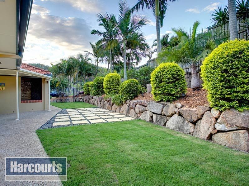 13 Rattray Place, Ferny Grove QLD 4055