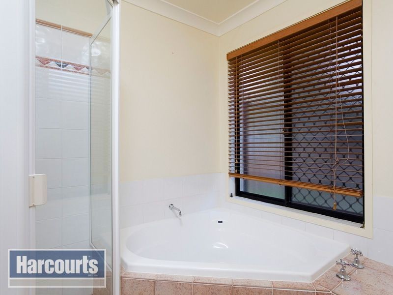 13 Rattray Place, Ferny Grove QLD 4055