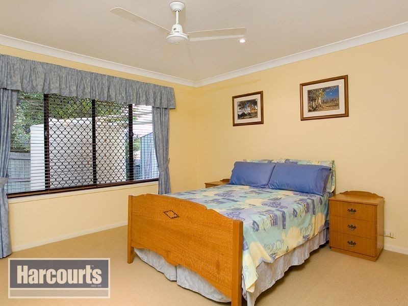 13 Rattray Place, Ferny Grove QLD 4055