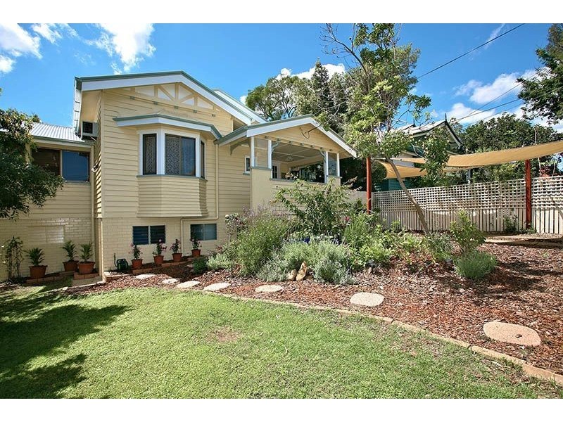 85 Mareeba Road, Ashgrove QLD 4060