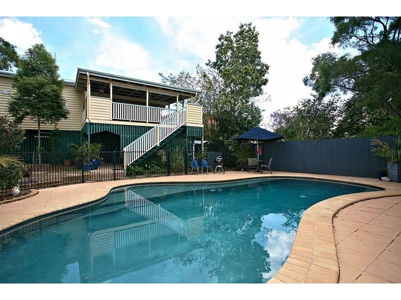 85 Mareeba Road, Ashgrove QLD 4060