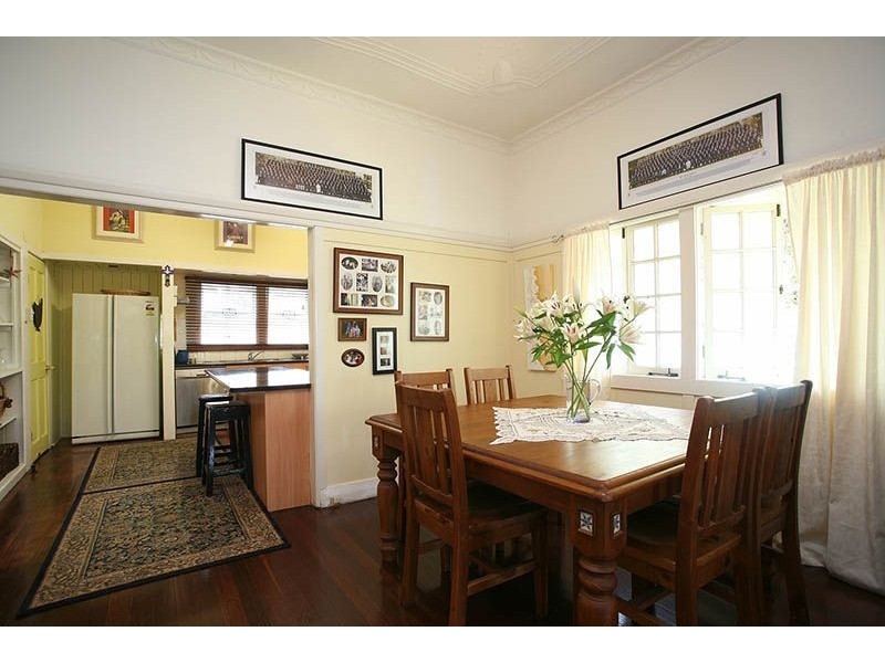 85 Mareeba Road, Ashgrove QLD 4060