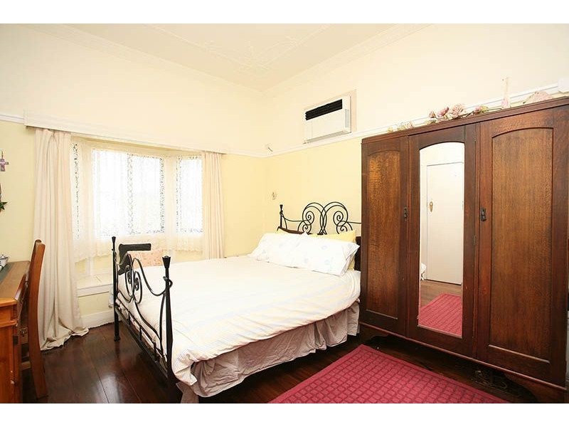 85 Mareeba Road, Ashgrove QLD 4060