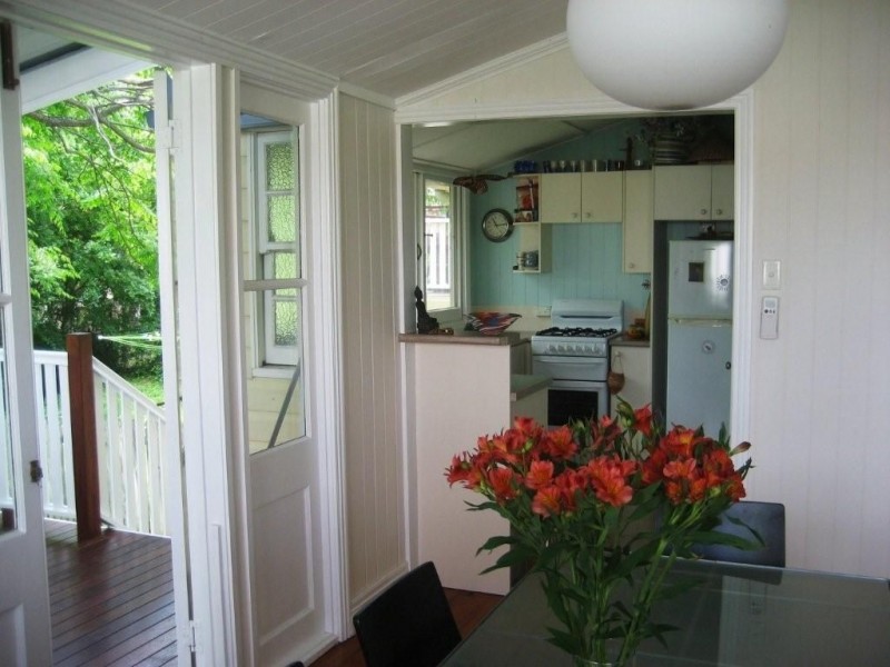 33A Lindsay Street, Ashgrove QLD 4060