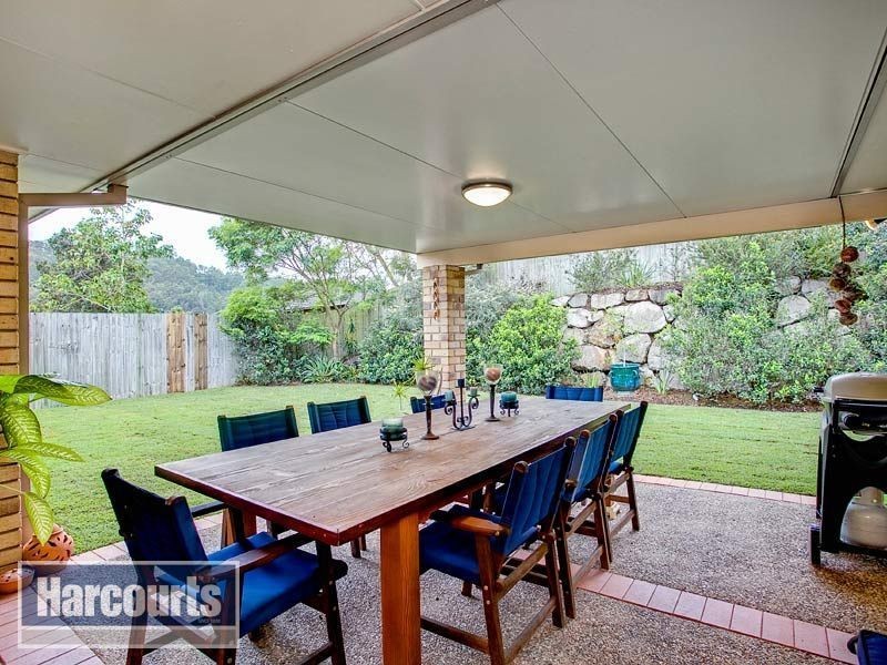 94 Selkirk Crescent, Upper Kedron QLD 4055