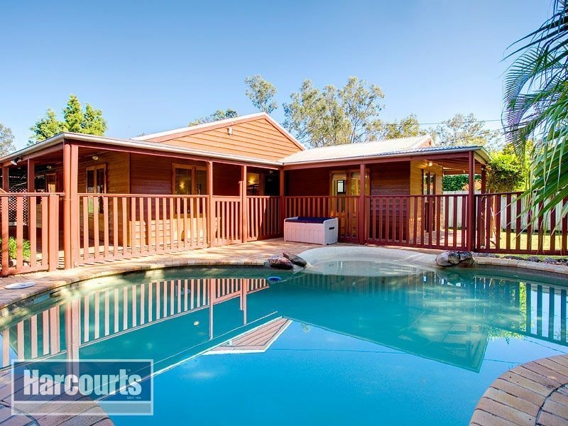 78 Koorong St, The Gap QLD 4061