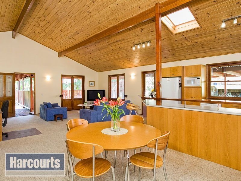 78 Koorong St, The Gap QLD 4061