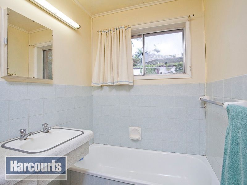16 Madeira Street, The Gap QLD 4061