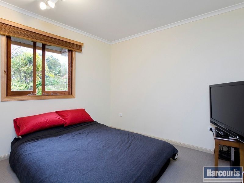 18 Gavan Street, Ashgrove QLD 4060