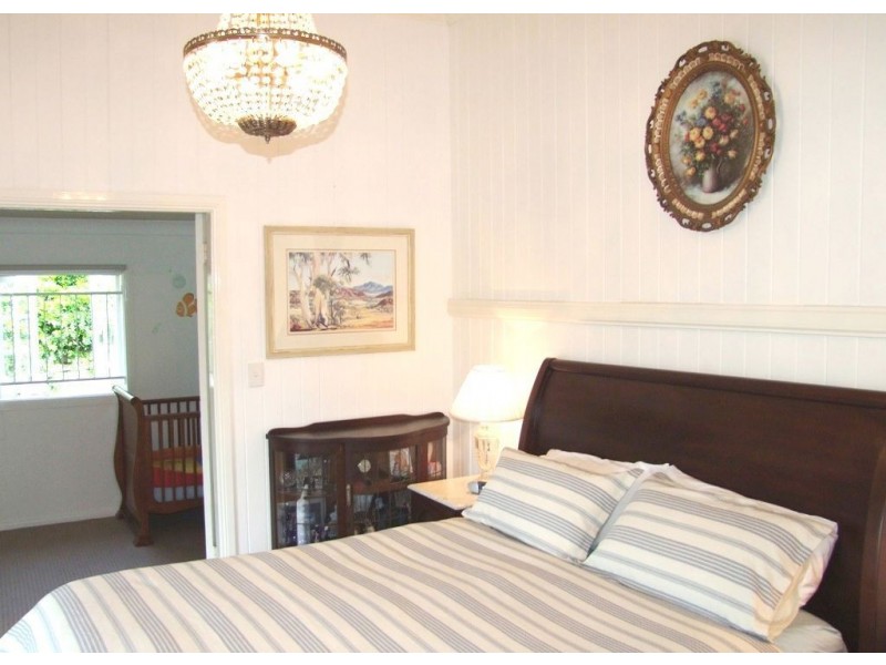 32 Marne Street, Alderley QLD 4051