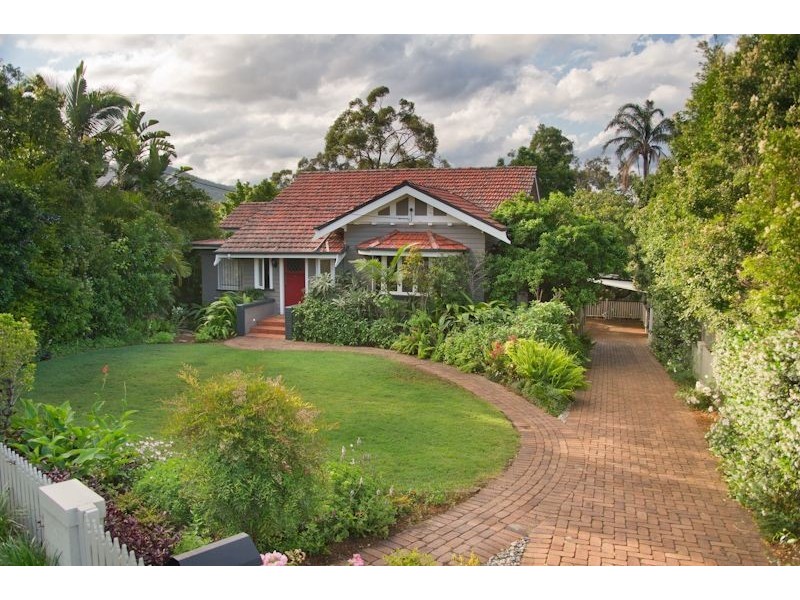 30 Mareeba Road, Ashgrove QLD 4060