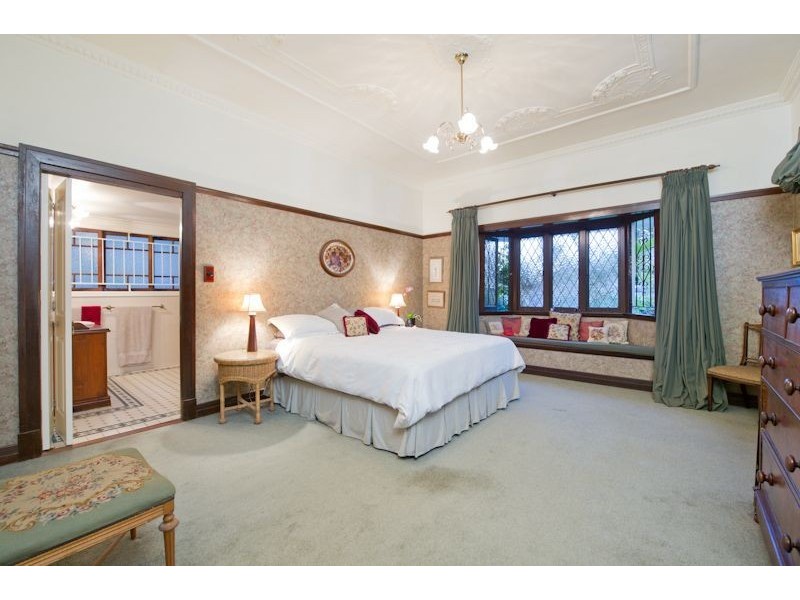 30 Mareeba Road, Ashgrove QLD 4060