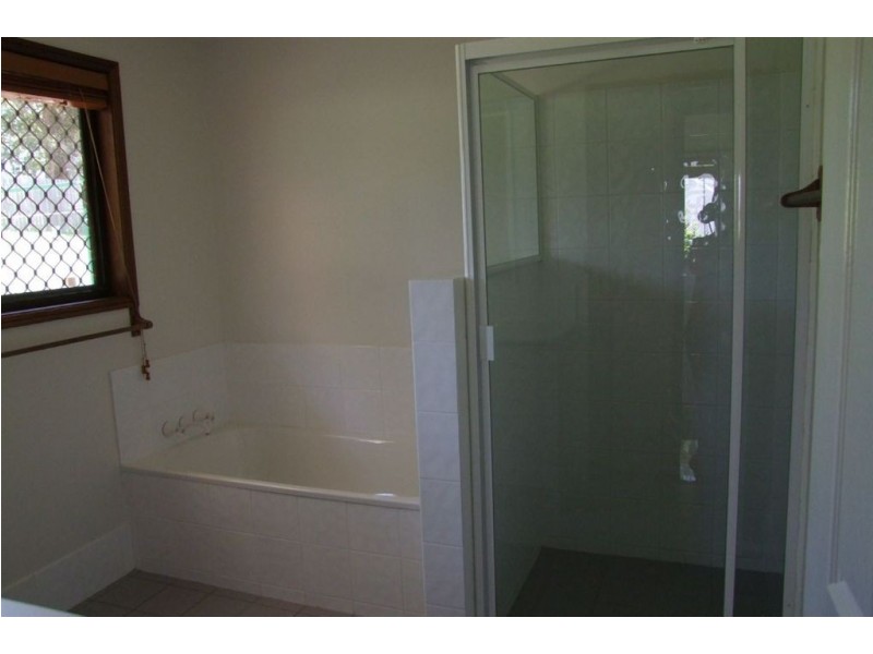 21 Rothbury Place, The Gap QLD 4061