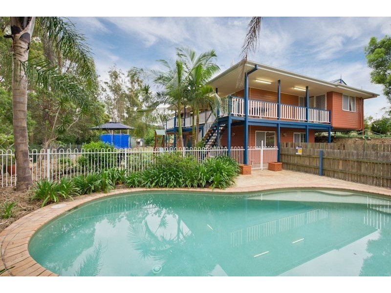 7 Hipwood Place, Samford QLD 4520