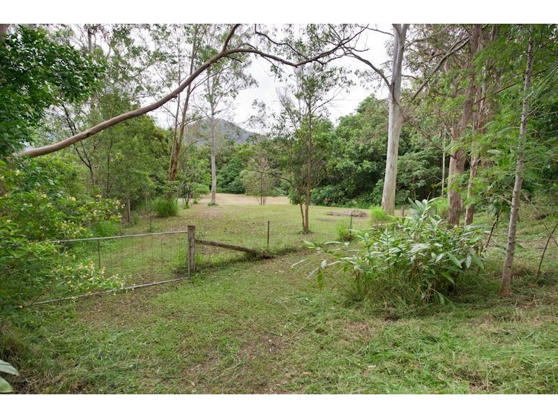 7 Hipwood Place, Samford QLD 4520