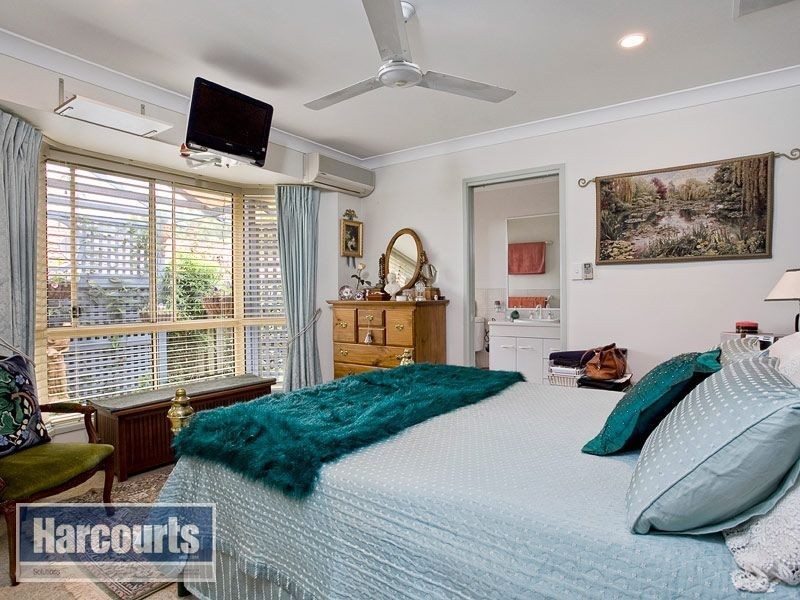 11 Redwood Place, The Gap QLD 4061