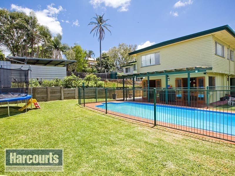 39 Warana Street, The Gap QLD 4061