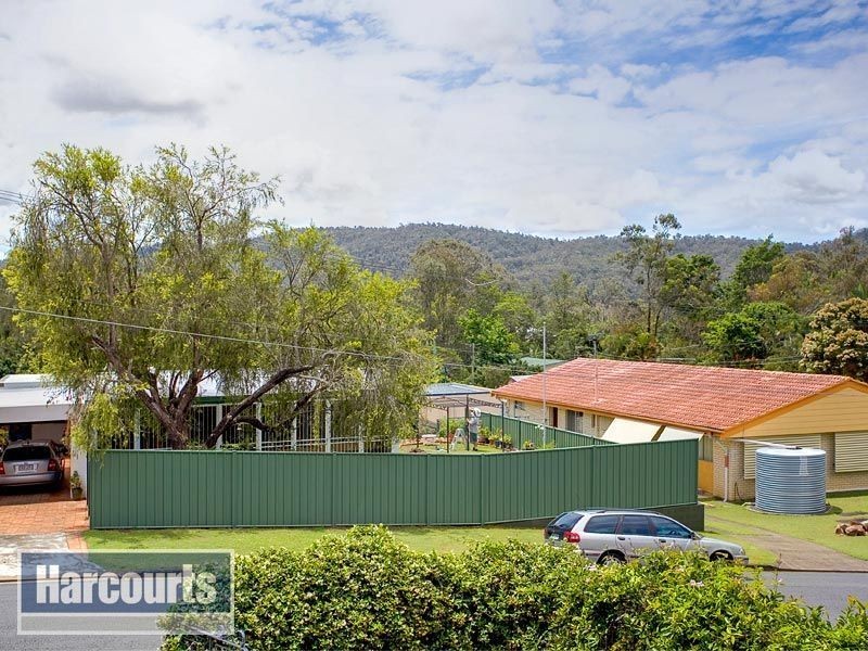 4 Devonhill Street, The Gap QLD 4061