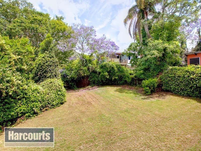 4 Devonhill Street, The Gap QLD 4061