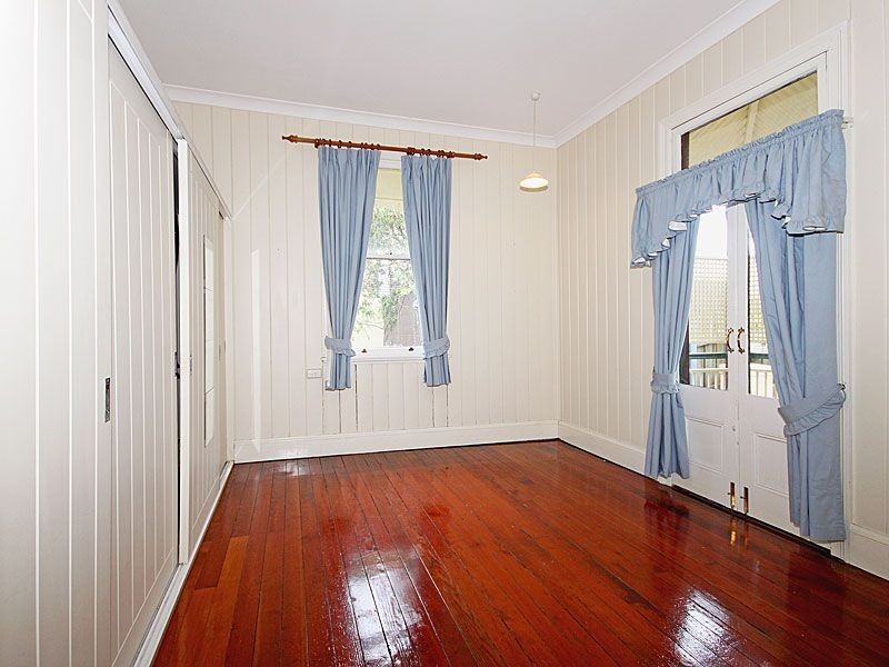 207 Musgrave Road, Red Hill QLD 4059