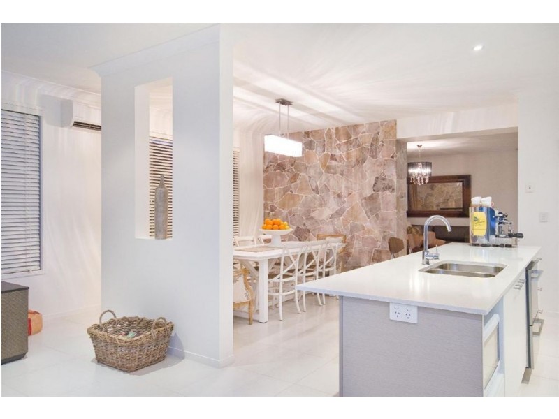 17 Victoria Street, Ashgrove QLD 4060