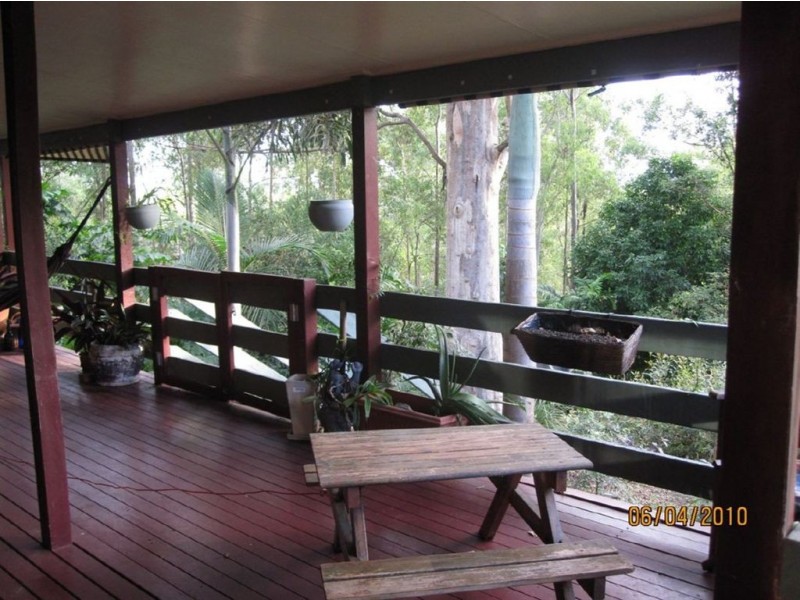 11 Denniston Court, Clear Mountain QLD 4500