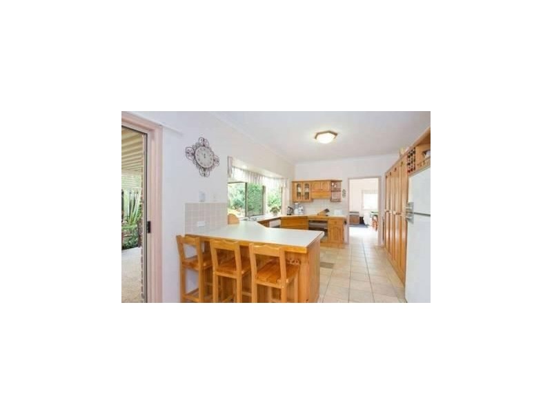 6 Davander Close, The Gap QLD 4061
