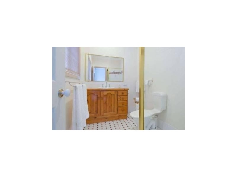 6 Davander Close, The Gap QLD 4061