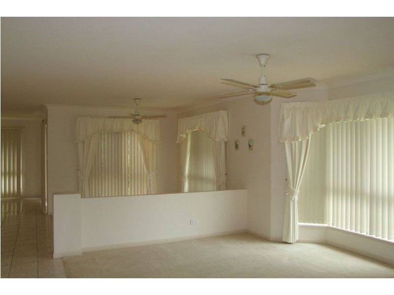 26 Glenwood Place, The Gap QLD 4061